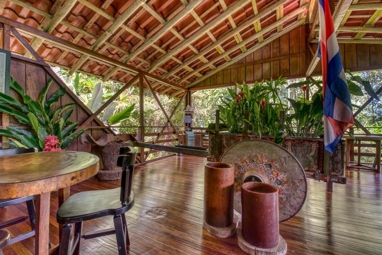 Selva Bananito Lodge Westfalia Exteriör bild